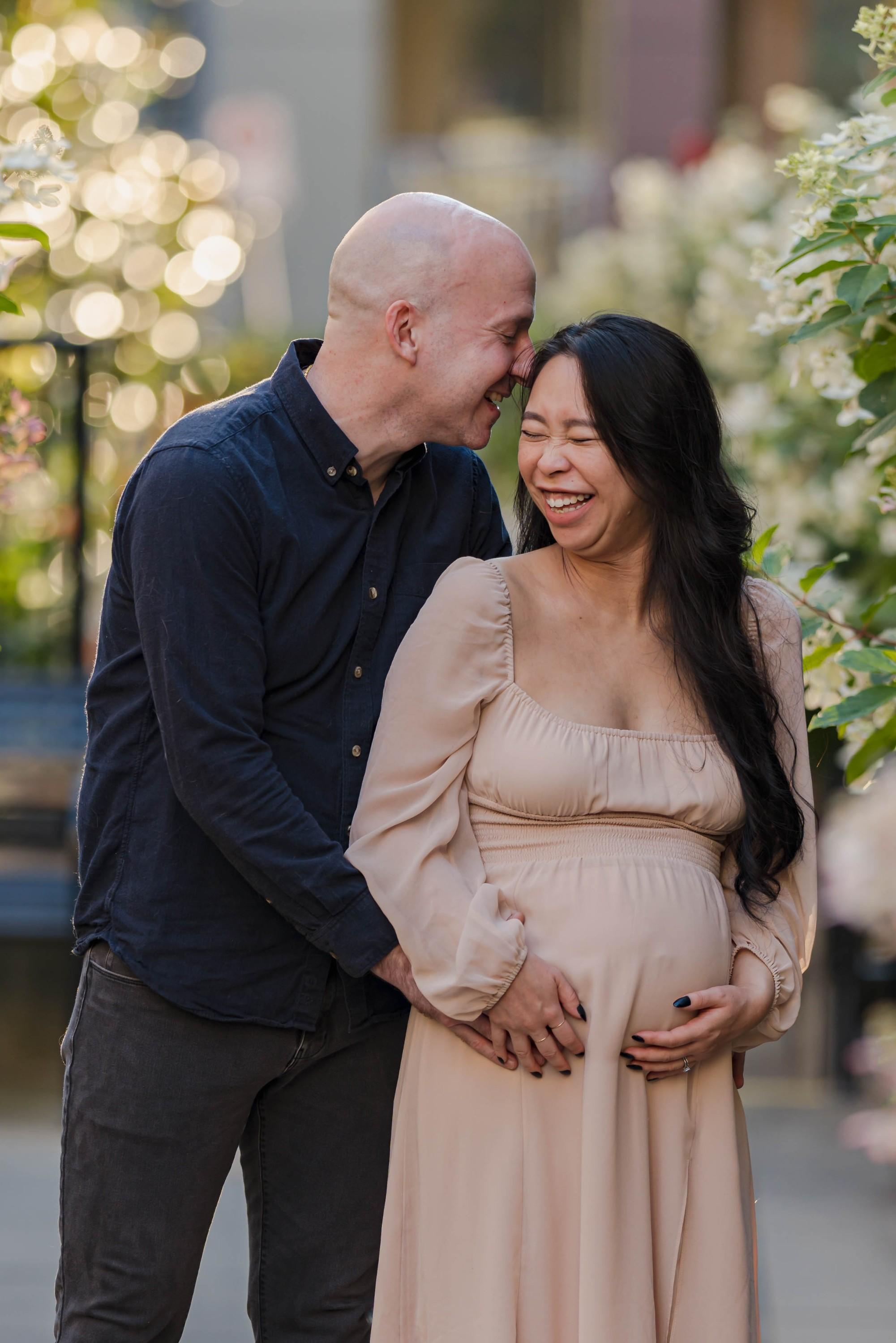 New Westminster Prenatal Sunset In Photoshoot at Queen's Park